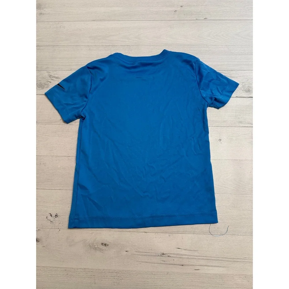 Nike‎ boys blue sports smiley face shirt size 4
